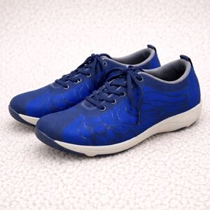 Dansko Women’s Hanna Sneakers – EU 39 (Fits US 8.5–9)